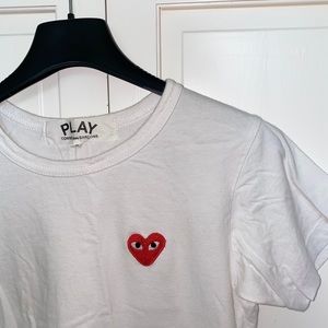 Comme Des Garçons Play White T Shirt SMALL